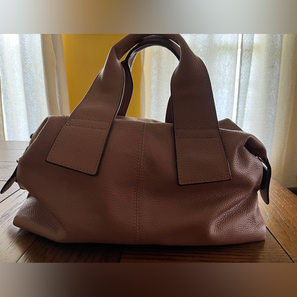Mauve leather bag